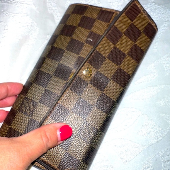 Louis Vuitton Handbags - Authentic Louis Vuitton wallet USED